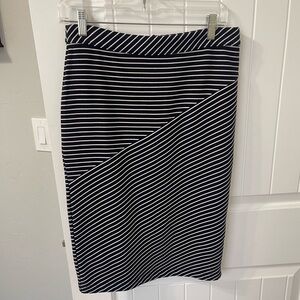 Banana Republic stretch skirt